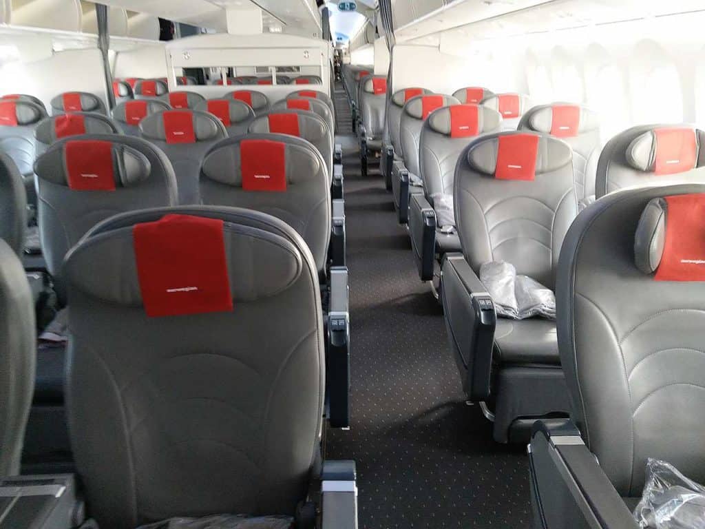 Norwegian 787-8 Premium Cabin 2-3-2 configuration