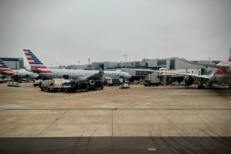 Review: American Airlines (777-200) Business Class from London to Los Angeles Review American Airlines 777 200 Business Class From London To Los Angeles