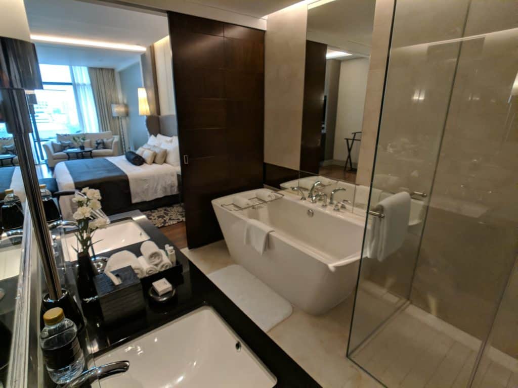 Hotel Review St Regis Bangkok 003