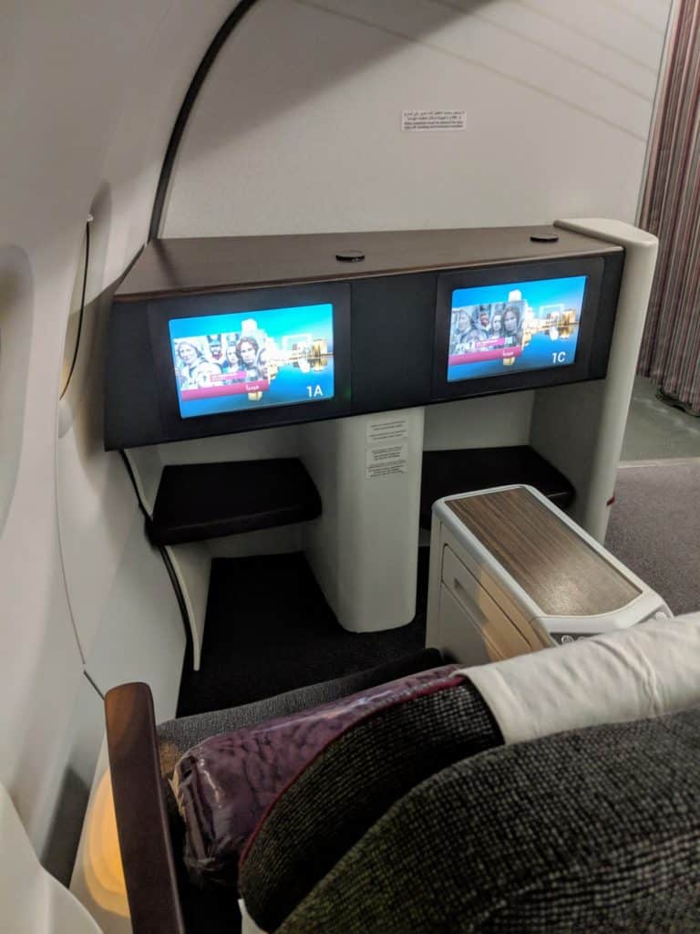 2019 Qatar Airways A320 Business Class Review 007