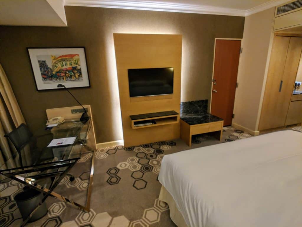 Hilton Singapore Hotel Review - The room