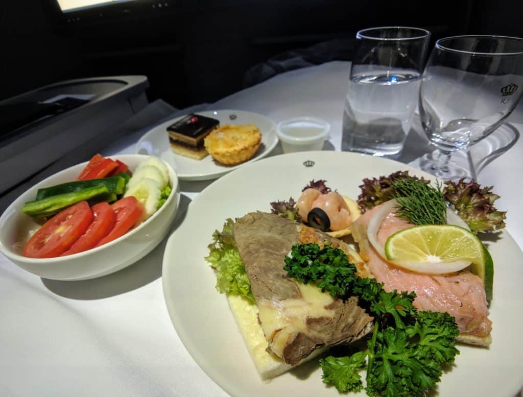 Royal Jordanian 787 Business Class Review 012