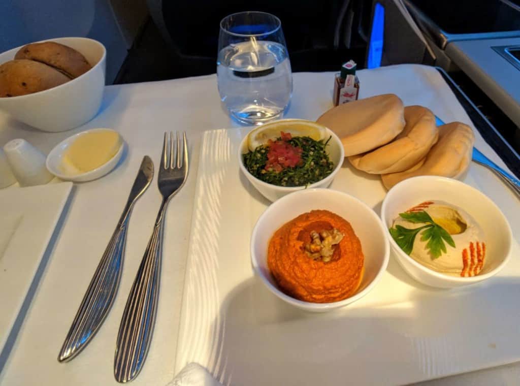 Qatar Airways 777 - Business Class Dining