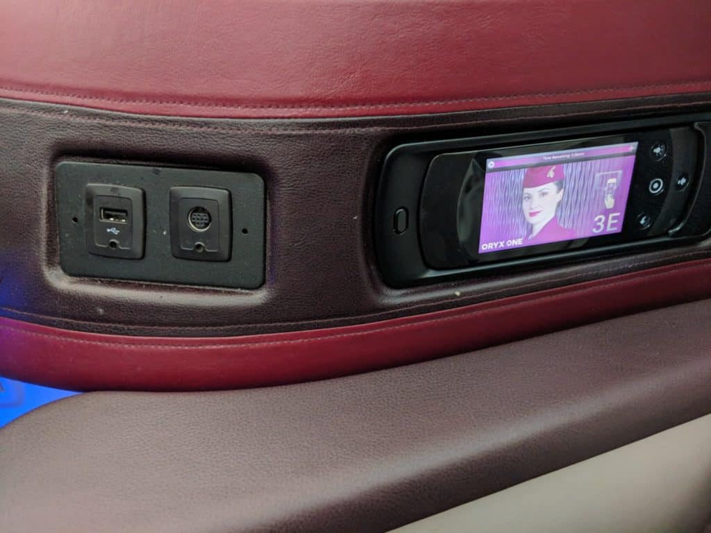 2018 Qatar Airways Business Class 787 Hel Doh 0009