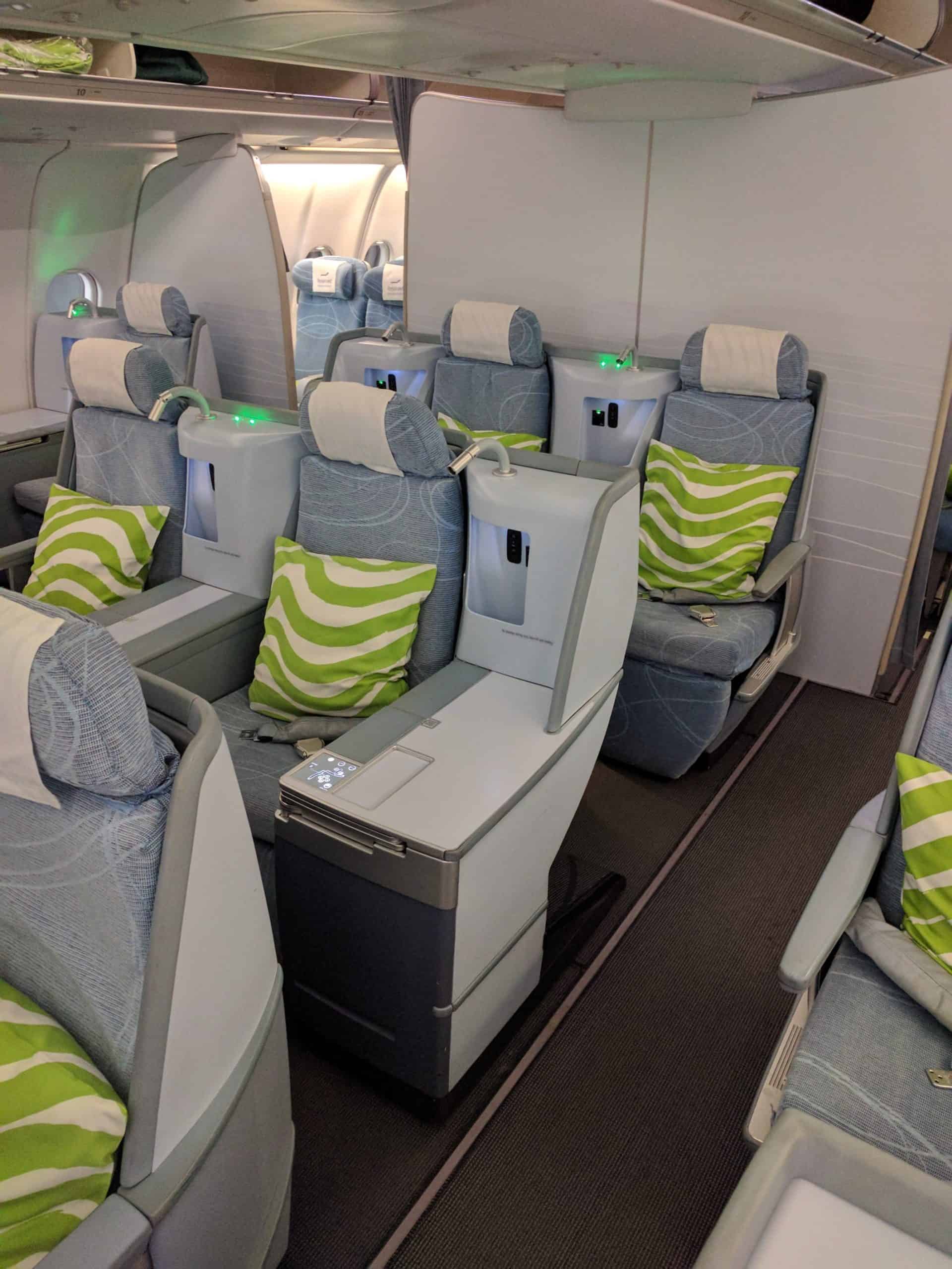 Finnair Old Business Class A330 0004