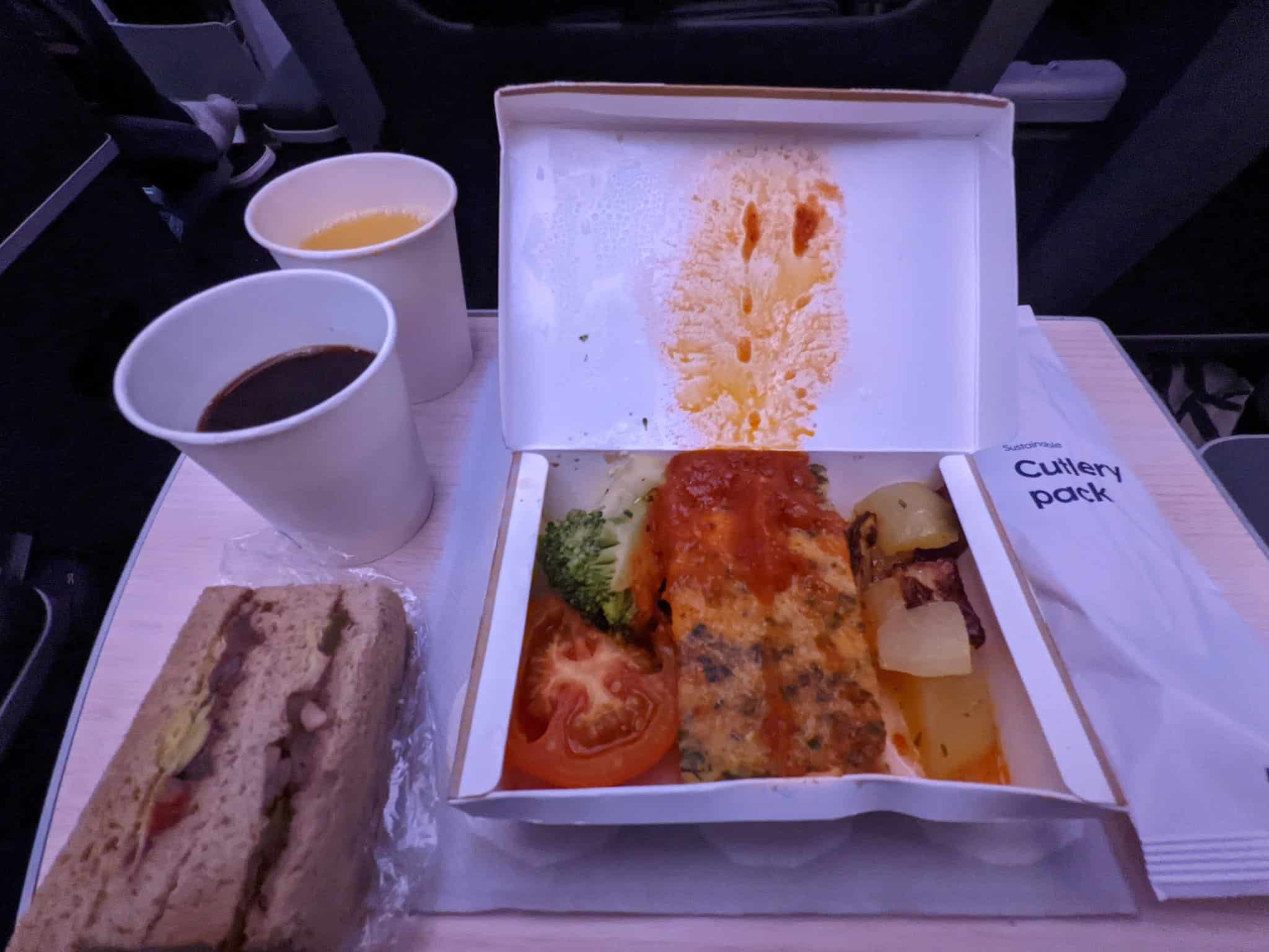 Premium Economy quick lunch