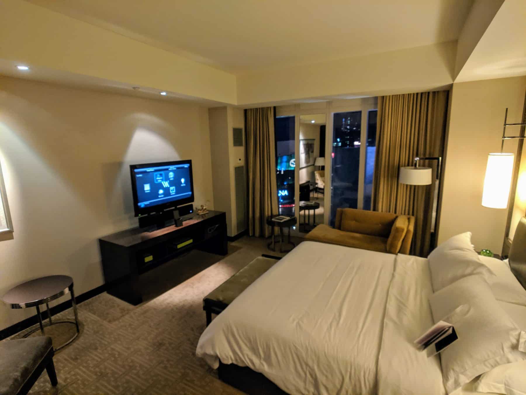 Waldord Astoria Las Vegas Junior Suite 006